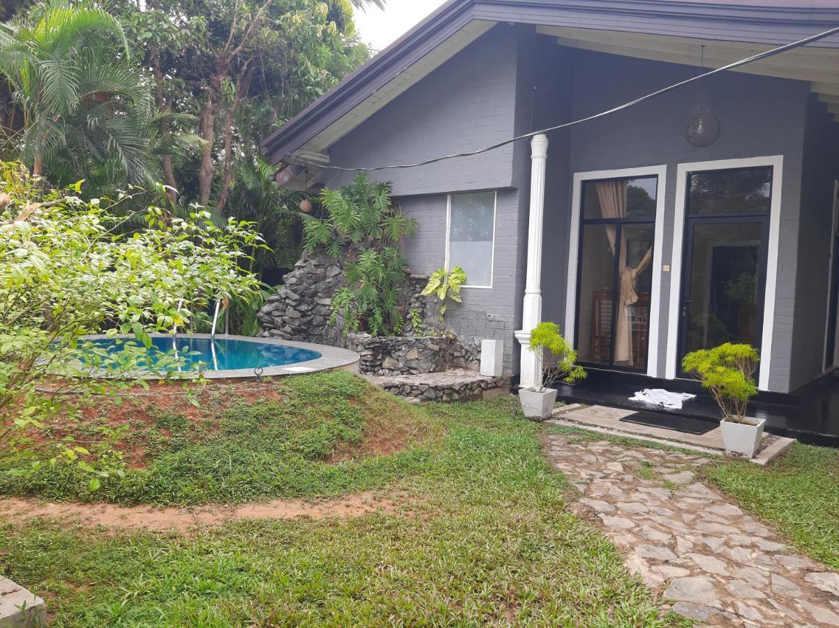 Mihilaka Holiday Homes Wadduwa Extérieur photo