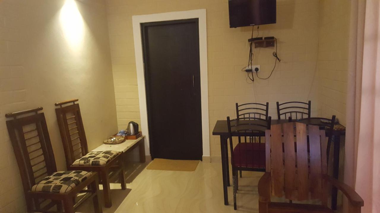 Mihilaka Holiday Homes Wadduwa Extérieur photo